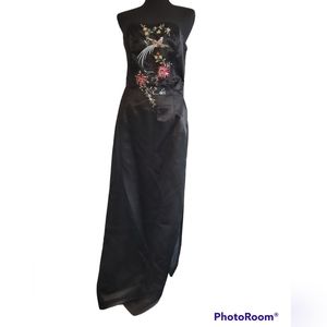 Jessica McClintock for Gunne Sax Satin Strapless Embroidered dress